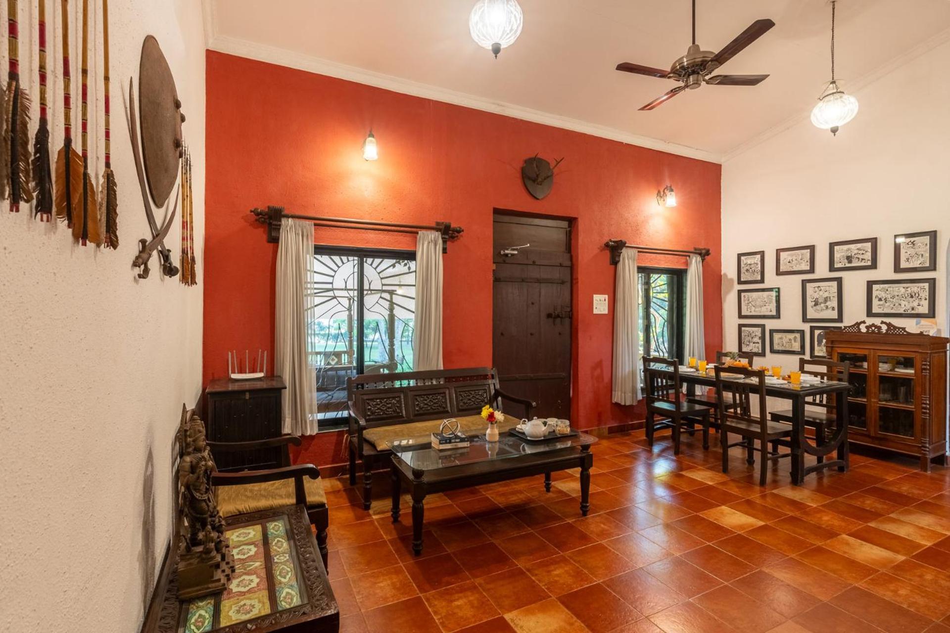 Vintage Estate: Lakeside Retreat with Plunge Pool and Gazebo Karjat Exterior photo